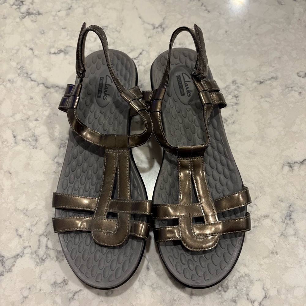 Clark’s Pivot Style comfort sandals Sz 10